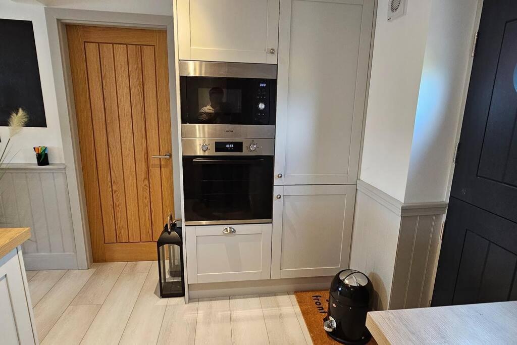 Humberston Boathouse Lodge & Hot Tub - Cleethorpes Beach Cabin Chalet 外观 照片