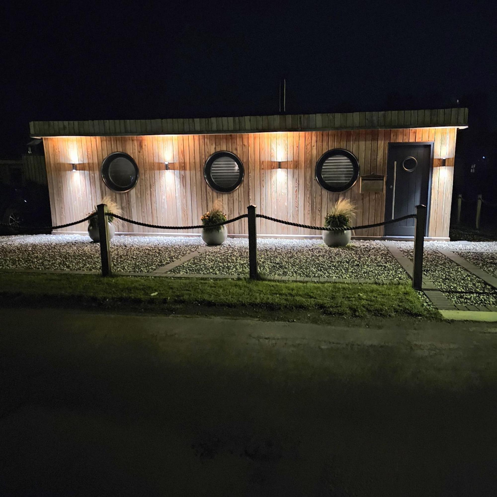 Humberston Boathouse Lodge & Hot Tub - Cleethorpes Beach Cabin Chalet 外观 照片